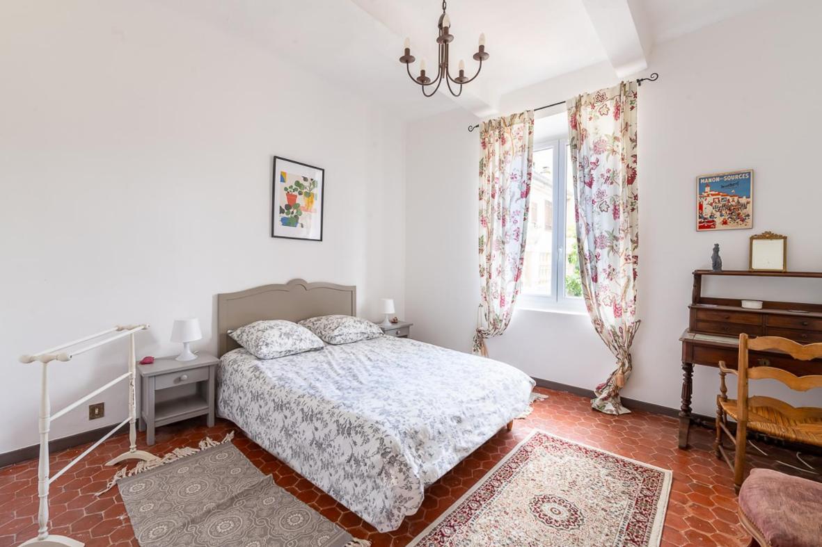 Maison De Maitre 230M² En Plein Coeur Du Village Camps-la-Source エクステリア 写真