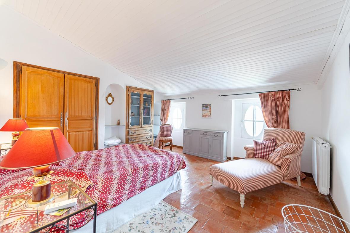 Maison De Maitre 230M² En Plein Coeur Du Village Camps-la-Source エクステリア 写真